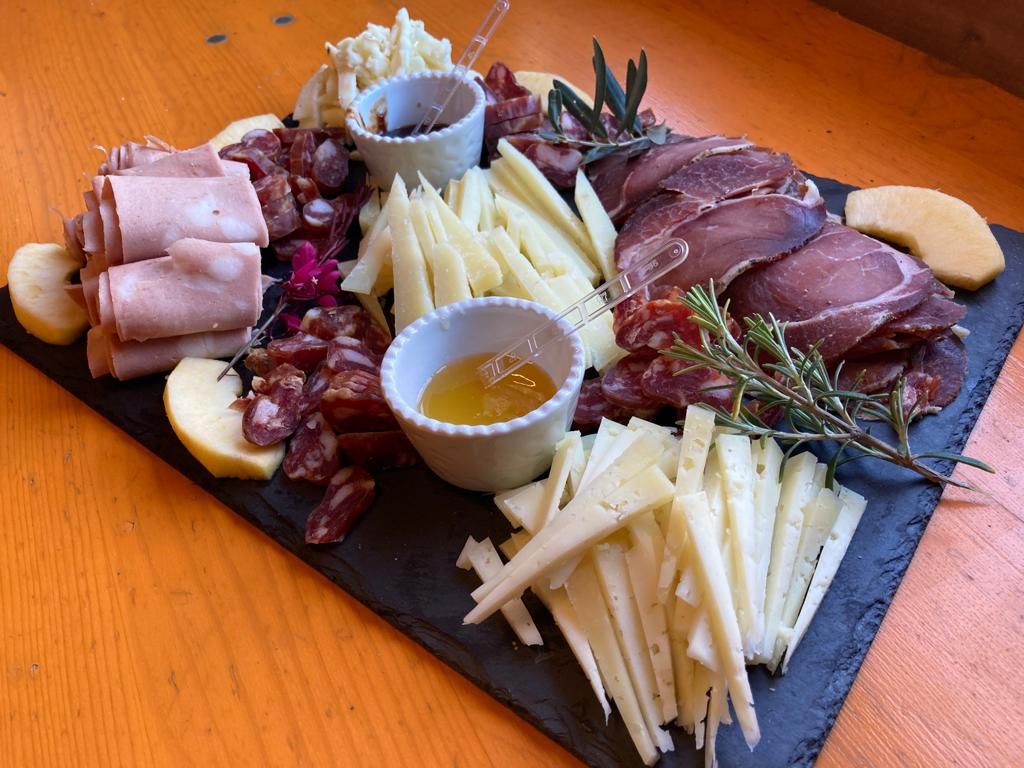 Un tagliere del ristoro dell’Arca